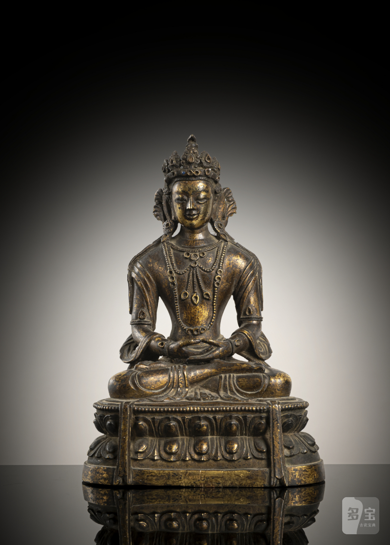 A GILT-BRONZE FIGURE OF AMITAYUS - 图1
